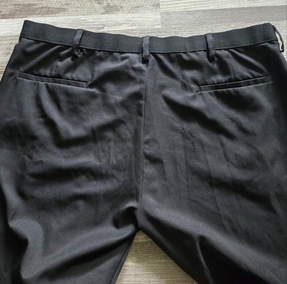 Haggar Active Flex Tech Pants Men's Size XL Black - Picture 4 of 5